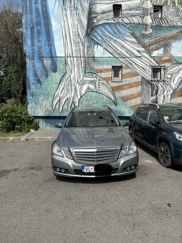 MERCEDES-BENZ E-Class 2010 — imagine 3