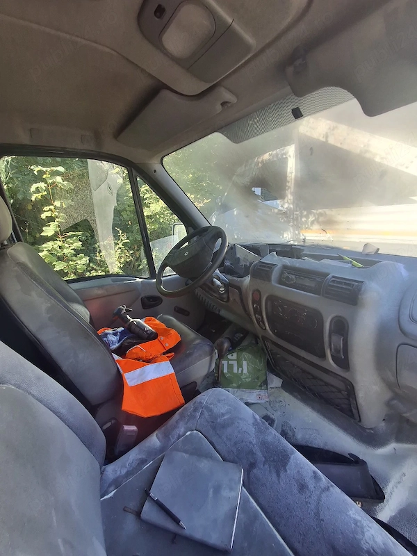 RENAULT Master 2003 — imagine 2