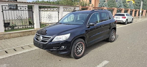 VOLKSWAGEN Tiguan 2010 — imagine 3