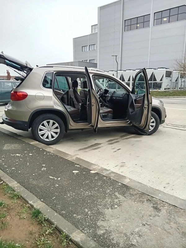 VOLKSWAGEN Tiguan 2012 — imagine 9