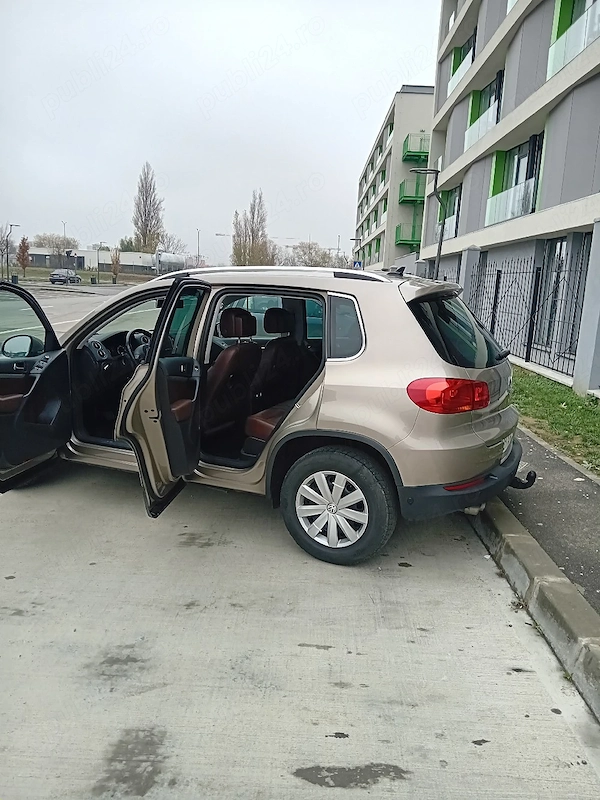 VOLKSWAGEN Tiguan 2012 — imagine 8