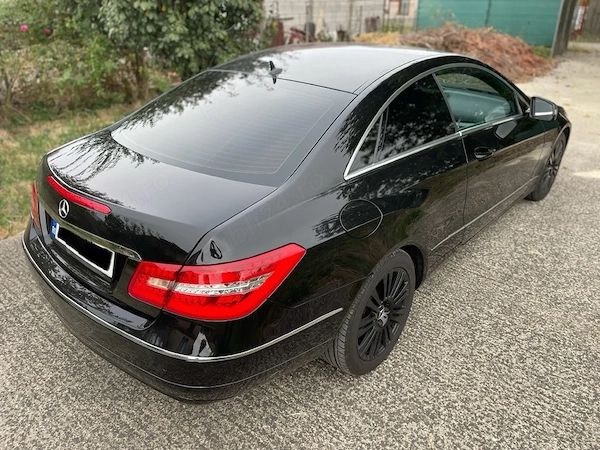 MERCEDES-BENZ E-Class 2012 — imagine 3