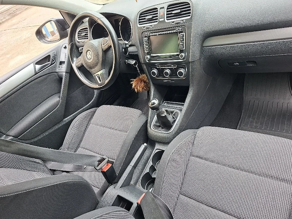 VOLKSWAGEN Golf 2010 — imagine 5
