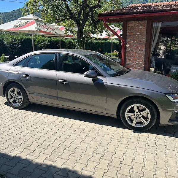 AUDI A4 2020 — imagine 7