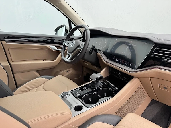 VOLKSWAGEN Touareg 2020 — imagine 2