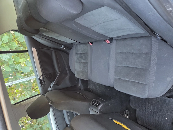 VOLKSWAGEN Golf 2010 — imagine 5