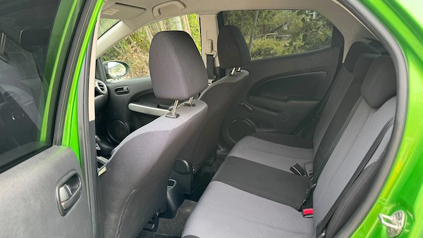 MAZDA 2 2008 — imagine 4