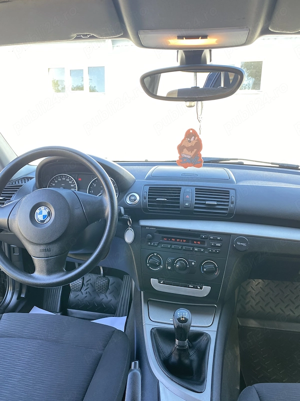 BMW 1 Series 2008 — imagine 6