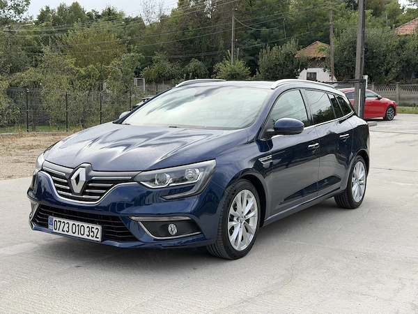 RENAULT Megane