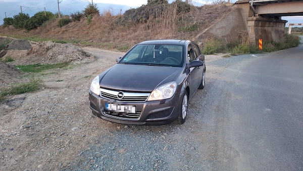 OPEL Astra 2009 — imagine 2