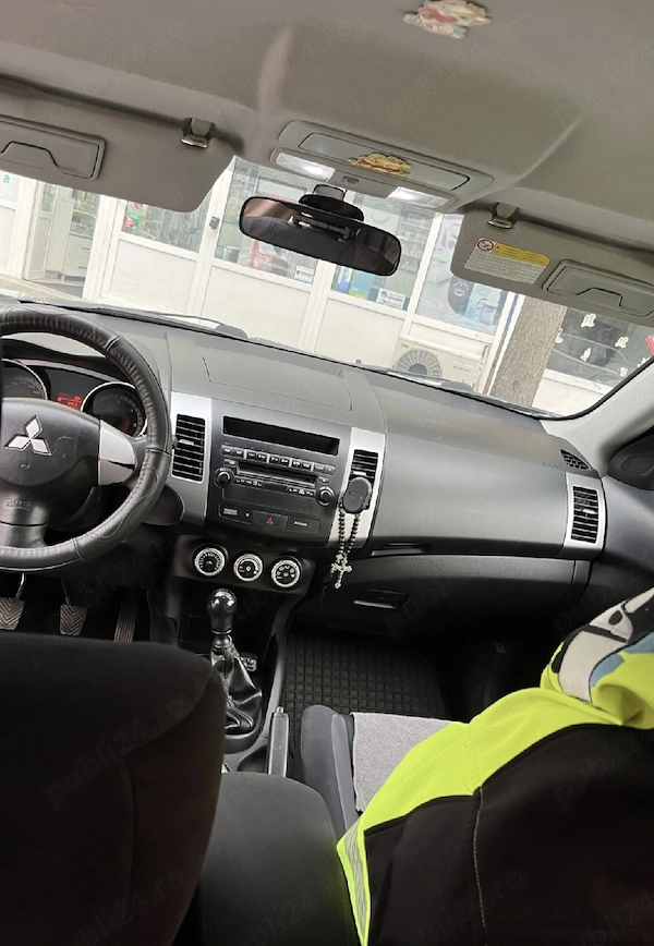 MITSUBISHI Outlander 2008 — imagine 3
