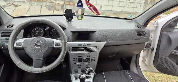 OPEL Astra 2009 — imagine 5