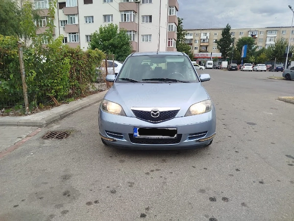 MAZDA 2 2005 — imagine 4