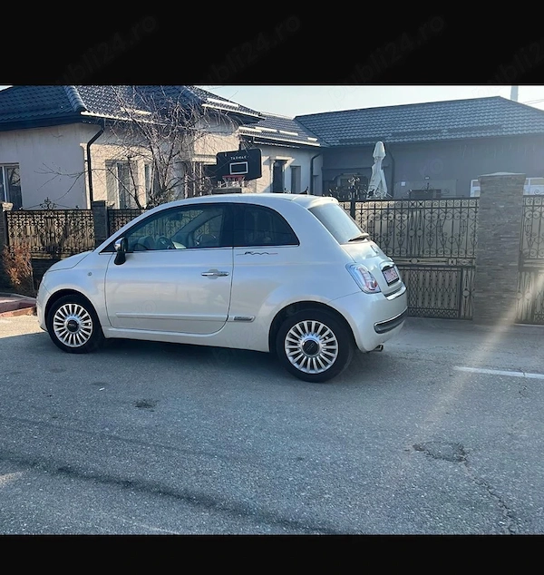 Vand Fiat 500 impecabil