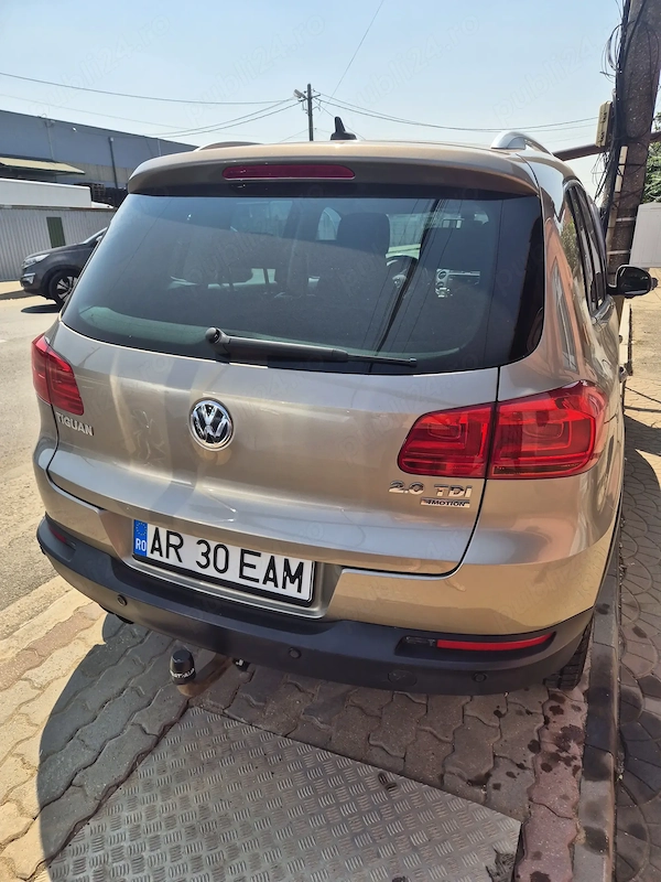 VOLKSWAGEN Tiguan 2015 — imagine 4