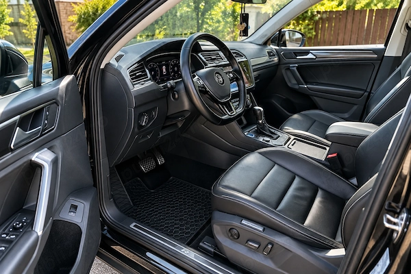 VOLKSWAGEN Tiguan 2018 — imagine 4