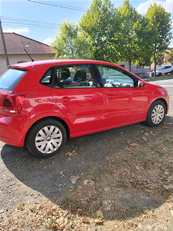VOLKSWAGEN Polo 2011 — imagine 3