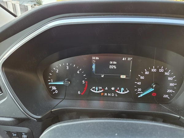 FORD Kuga 2020 — imagine 8