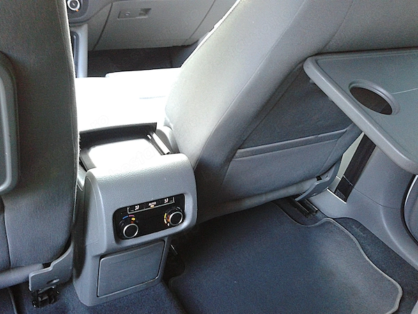 VOLKSWAGEN Sharan 2011 — imagine 9