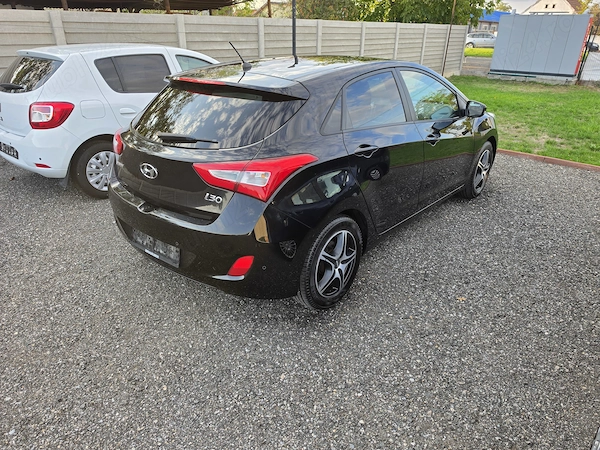 HYUNDAI i30 2014 — imagine 4