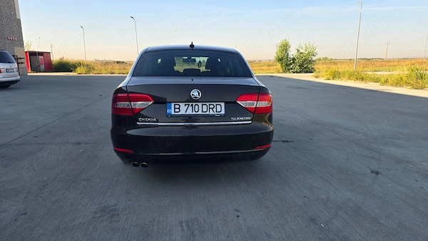 SKODA Superb 2015 — imagine 9
