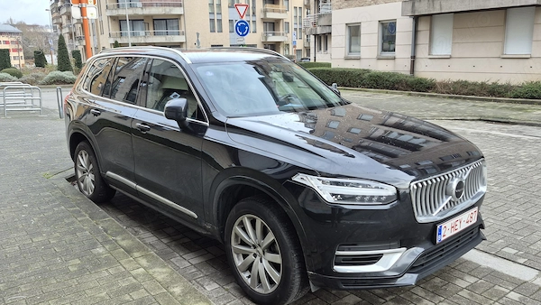 VOLVO XC90 2021 — imagine 3