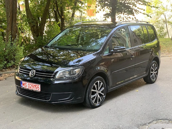 VOLKSWAGEN Touran 2012 — imagine 3
