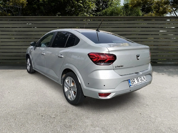 DACIA Logan 2022 — imagine 2