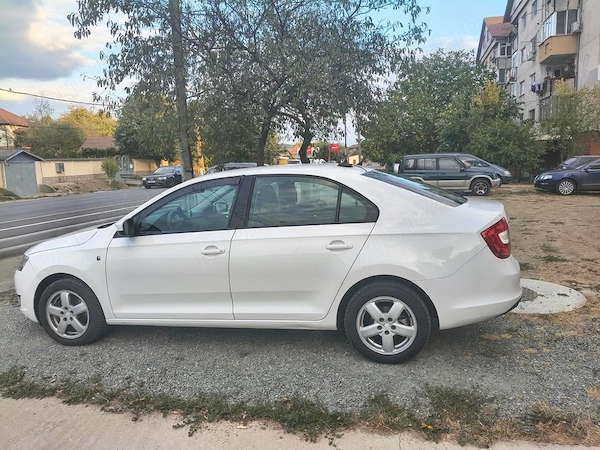 SKODA Rapid 2013 — imagine 2
