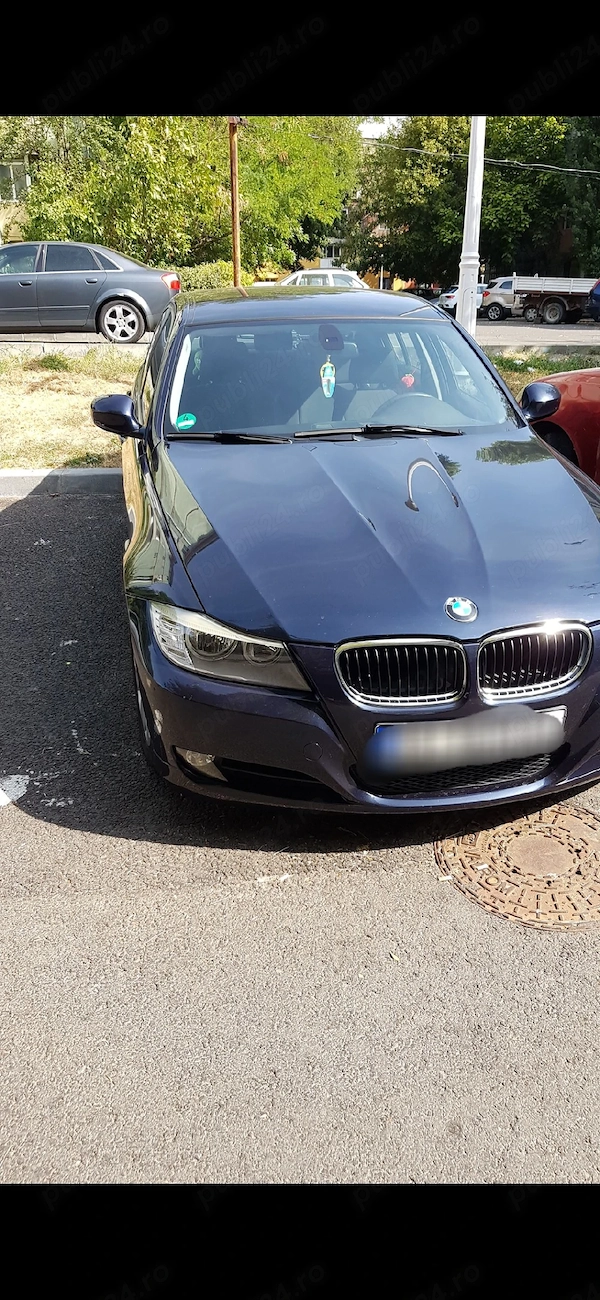 BMW 3 Series 2010 — imagine 5