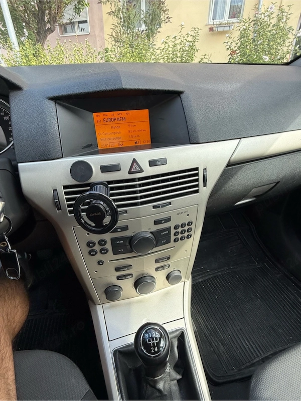 OPEL Astra 2008 — imagine 3