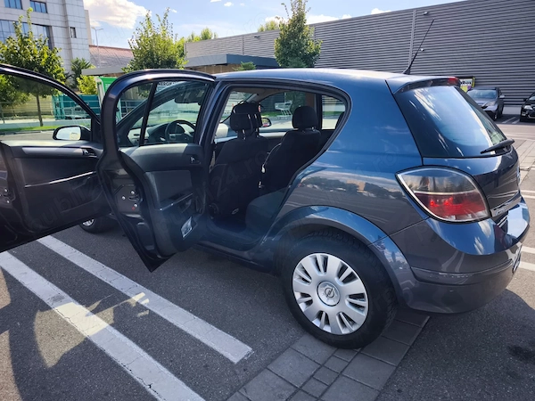 OPEL Astra 2008 — imagine 10