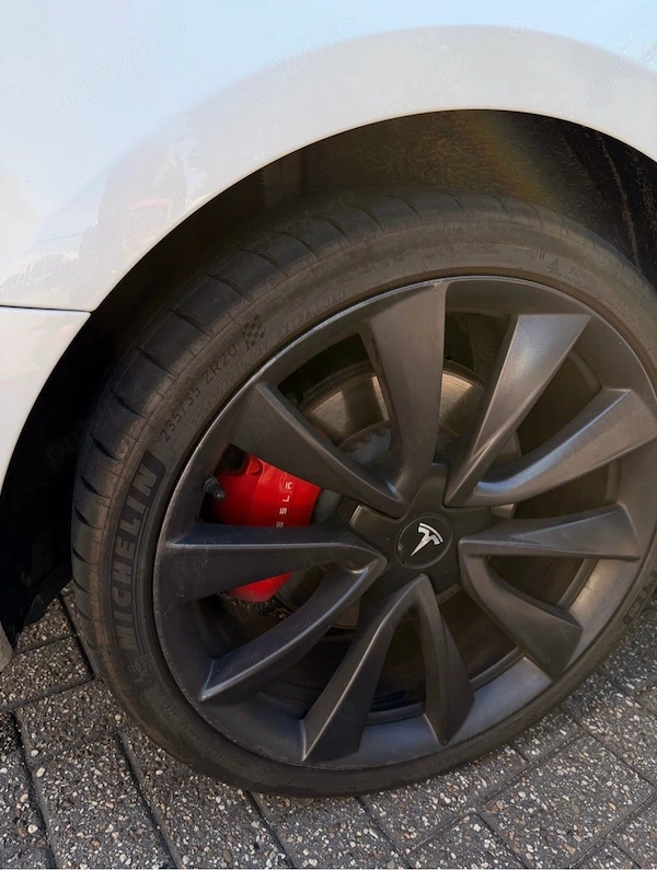 TESLA Model 3 2020 — imagine 6