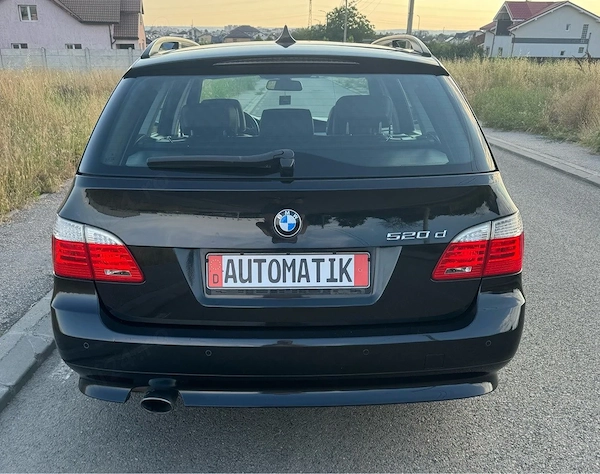 BMW 5 Series 2009 — imagine 4