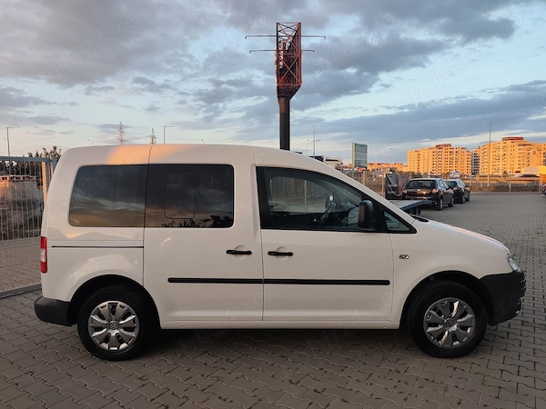 VOLKSWAGEN Caddy 2010 — imagine 2