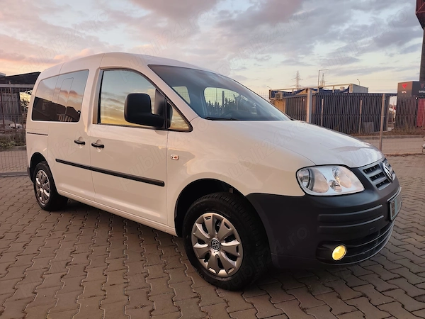 VOLKSWAGEN Caddy 2010 — imagine 5