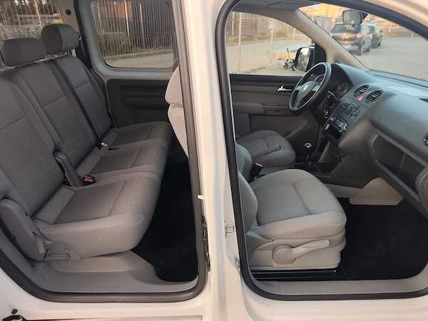 VOLKSWAGEN Caddy 2010 — imagine 9