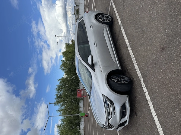 RENAULT Megane 2019 — imagine 2