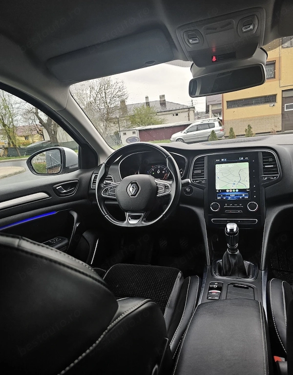 RENAULT Megane 2019 — imagine 4