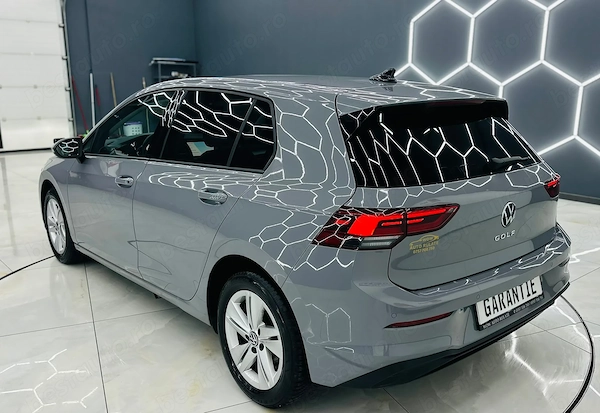 VOLKSWAGEN Golf 2023 — imagine 3