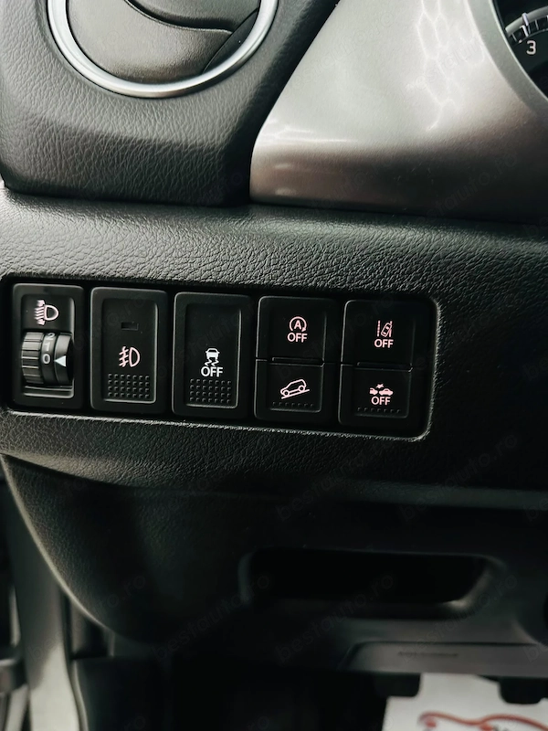 SUZUKI Vitara 2020 — imagine 11