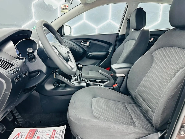 HYUNDAI ix35 2011 — imagine 11