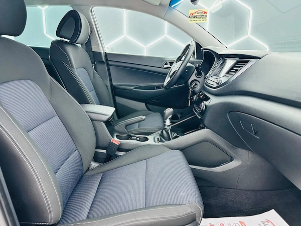 HYUNDAI Tucson 2018 — imagine 17