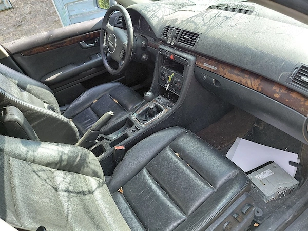 AUDI A4 2005 — imagine 2