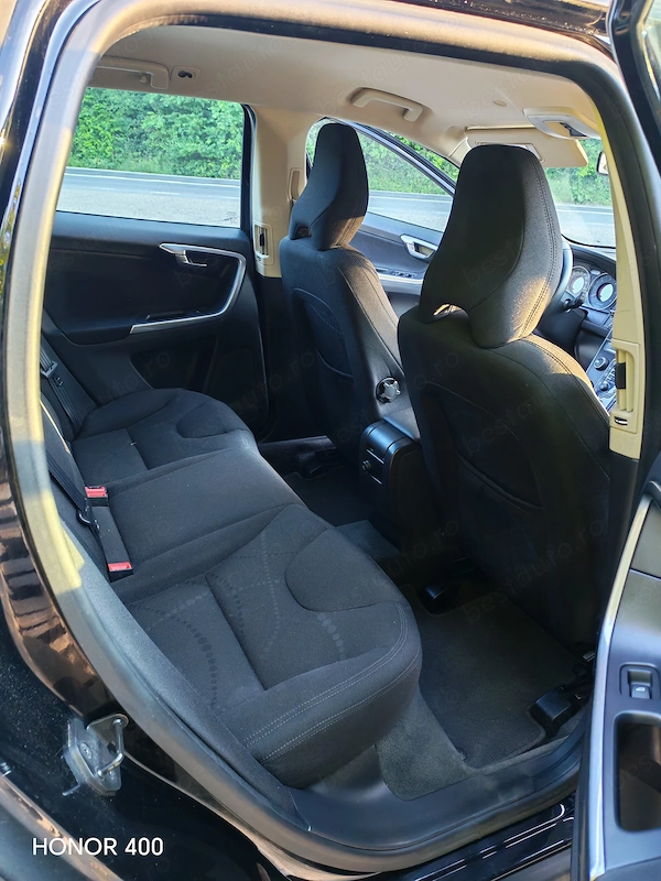 VOLVO XC60 2012 — imagine 6