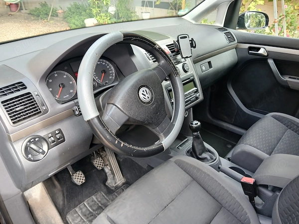 VOLKSWAGEN Touran 2008 — imagine 5