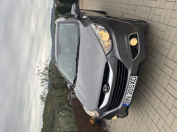 HYUNDAI ix35 2012 — imagine 2