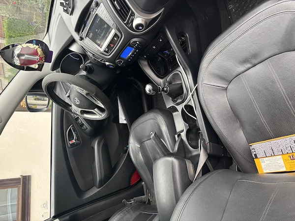 HYUNDAI ix35 2012 — imagine 5