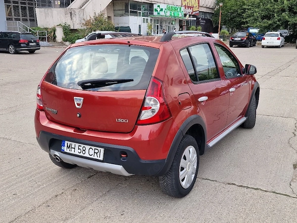 DACIA Sandero Stepway 2011 — imagine 5