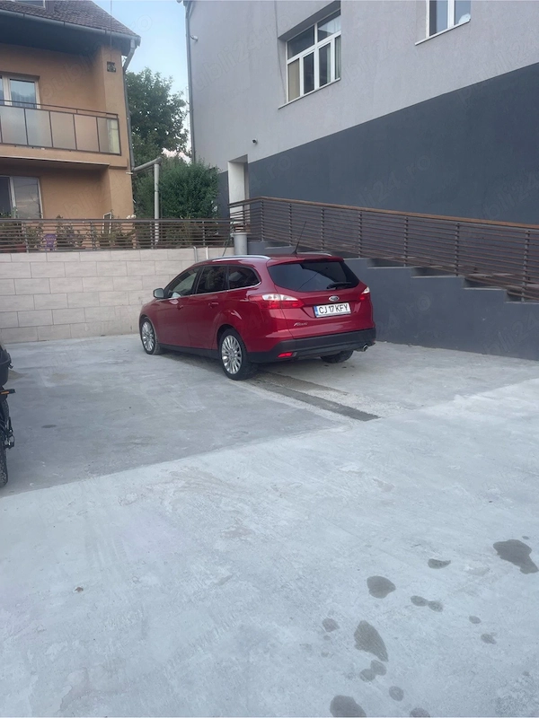 FORD Focus 2012 — imagine 3